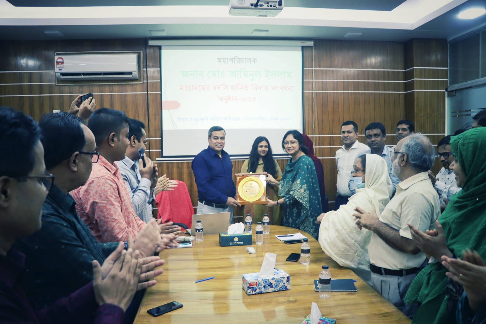 Farewell to our former DG Sir